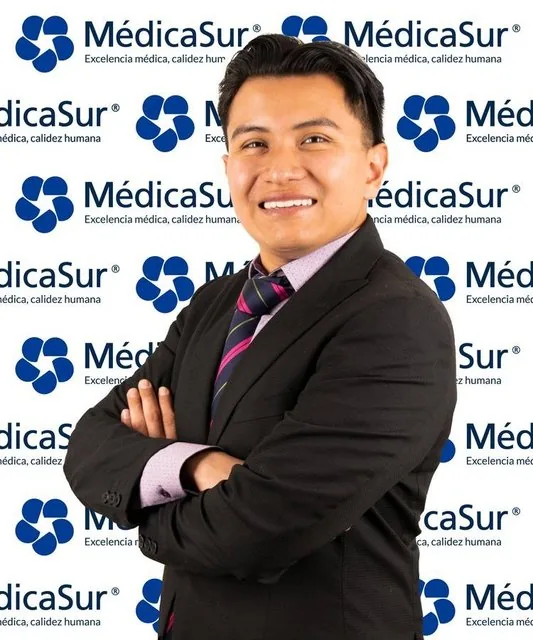 Lic. Francisco Javier Lopez Valle  Médica Sur Copyright