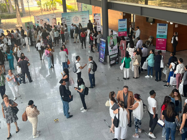 23� Curso de Odontolog�a Intrahospitalaria